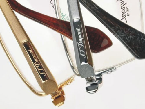 镜腿外侧表面雕刻