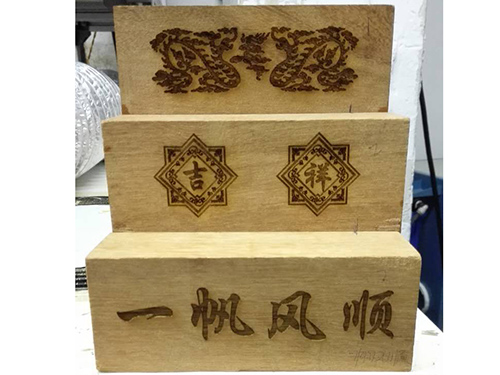 竹、木表面雕刻