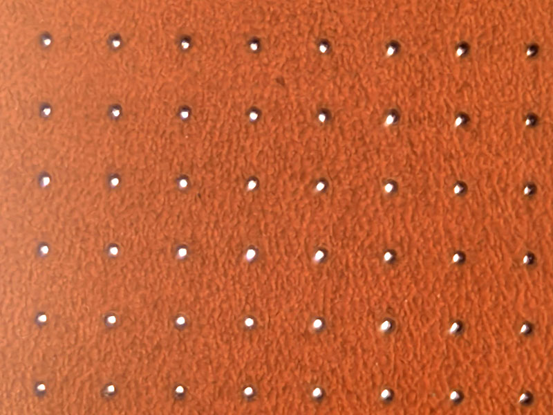 皮料布料激光穿孔